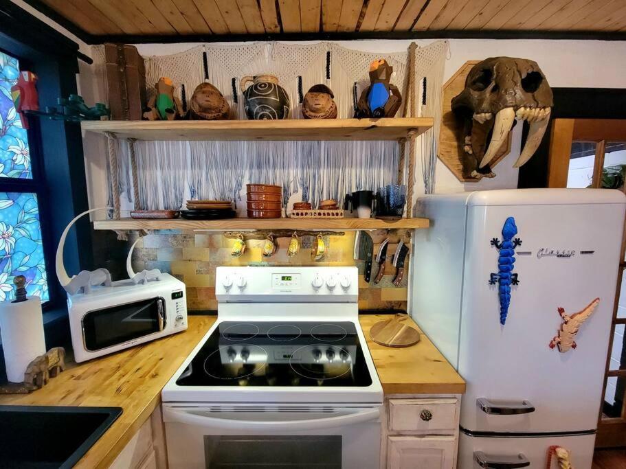 Cozy Af Jungle-House Hideaway Villa Тампа Екстериор снимка